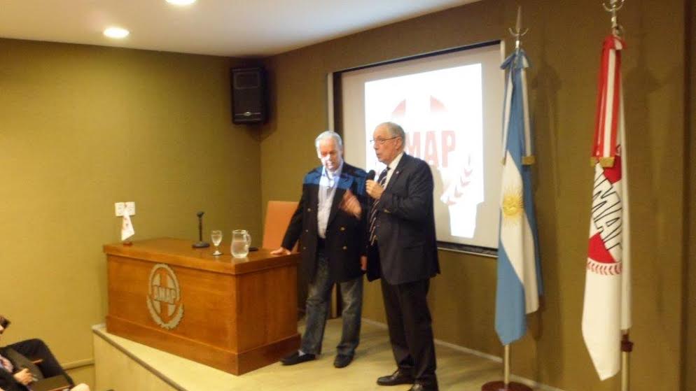 Charla sobre gremialismo de Andrés Rodríguez, secretario General de UPCN, en la AMAP
